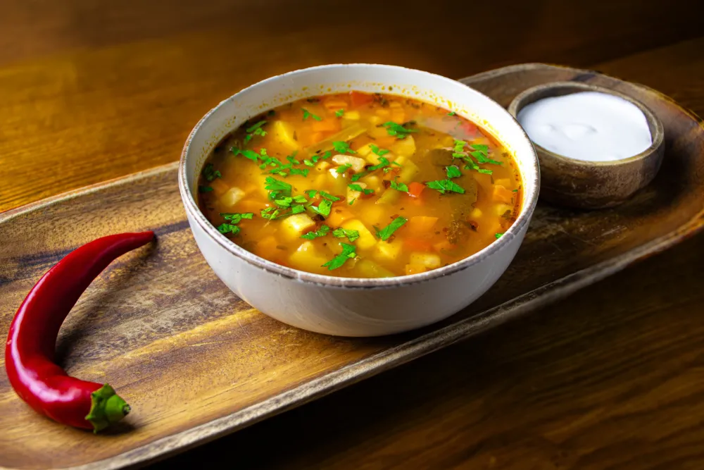 Ciorbă de legume - Butoiul de Aur